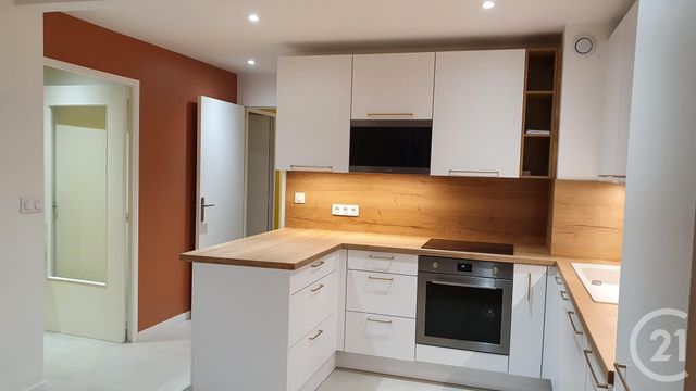 Appartement F4 à louer - 4 pièces - 80.35 m2 - LYON - 69002 - RHONE-ALPES - Century 21 Presqu'Île Immobilier