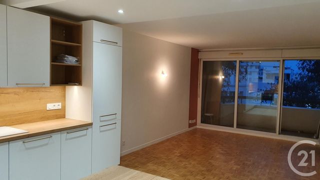 Appartement F4 à louer - 4 pièces - 80.35 m2 - LYON - 69002 - RHONE-ALPES - Century 21 Presqu'Île Immobilier