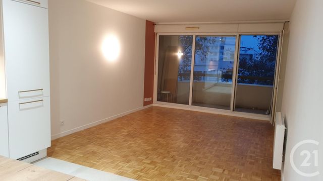 Appartement F4 à louer - 4 pièces - 80.35 m2 - LYON - 69002 - RHONE-ALPES - Century 21 Presqu'Île Immobilier