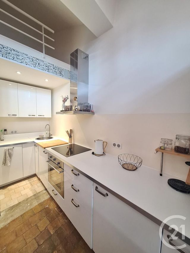 Appartement F1 à louer - 1 pièce - 34.03 m2 - LYON - 69005 - RHONE-ALPES - Century 21 Presqu'Île Immobilier