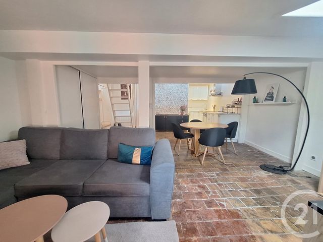 Appartement F1 à louer - 1 pièce - 34.03 m2 - LYON - 69005 - RHONE-ALPES - Century 21 Presqu'Île Immobilier