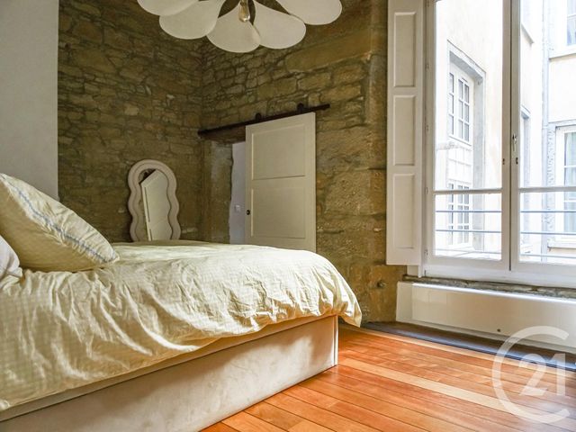 Appartement à louer - 4 pièces - 91.59 m2 - LYON - 69001 - RHONE-ALPES - Century 21 Presqu'Île Immobilier