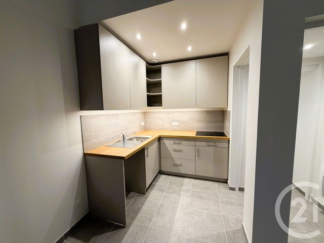 Appartement Studio à vendre - 1 pièce - 34.15 m2 - LYON - 69006 - RHONE-ALPES - Century 21 Presqu'Île Immobilier