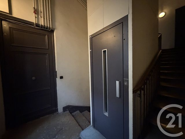 Appartement Studio à vendre - 1 pièce - 34.15 m2 - LYON - 69006 - RHONE-ALPES - Century 21 Presqu'Île Immobilier