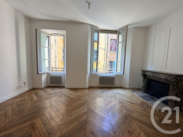 Appartement F2 à vendre - 2 pièces - 47.45 m2 - LYON - 69002 - RHONE-ALPES - Century 21 Presqu'Île Immobilier